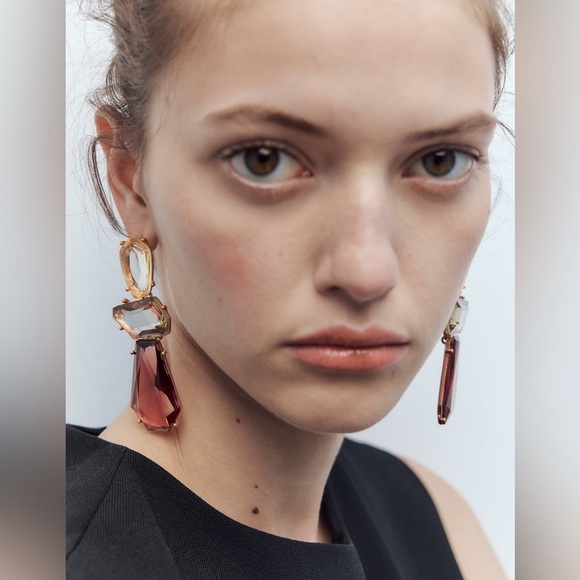 NWT. Zara Large Metal Earrings with Resin Appliqué. - Picture 5 of 8